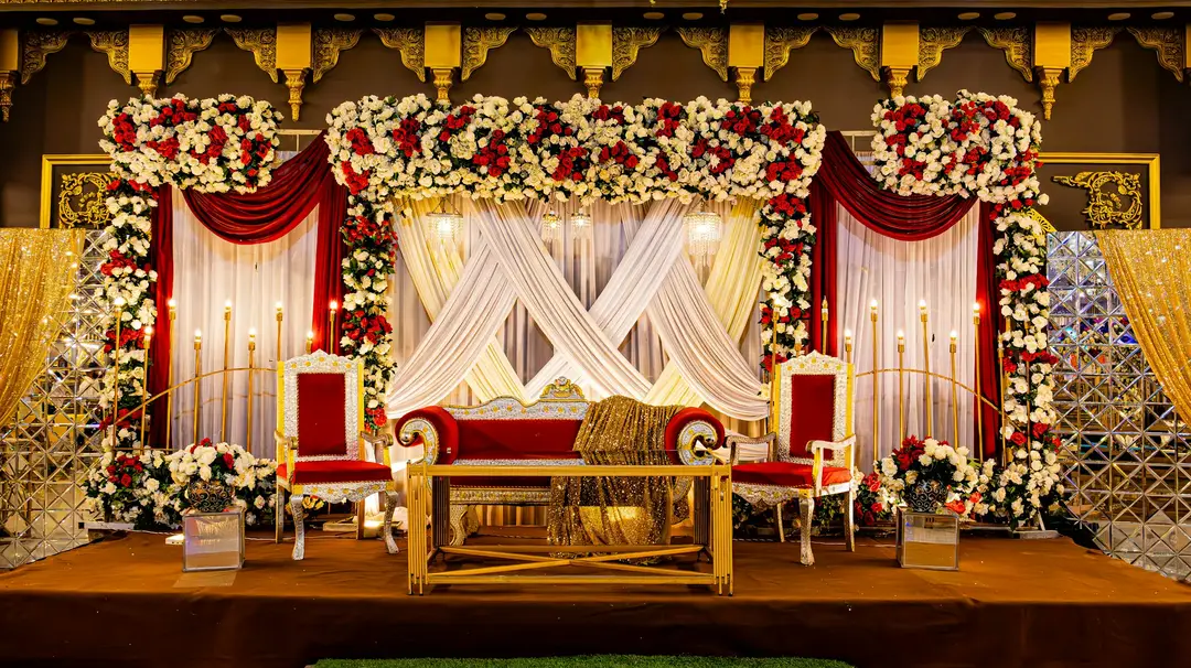 Stage — décor detail